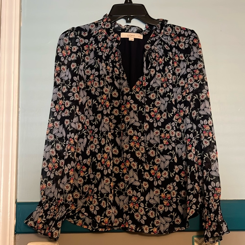 Loft blouse. Size Petite Medium
